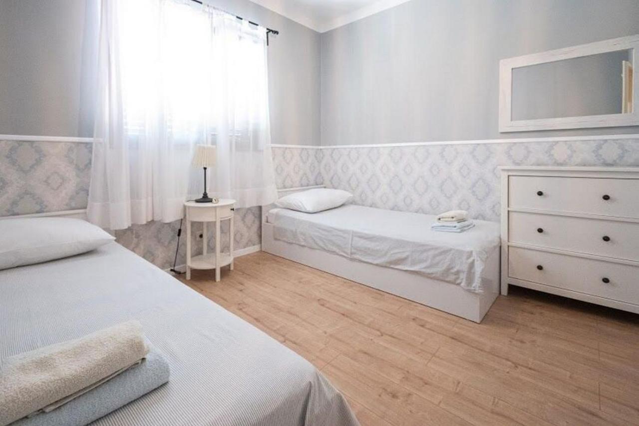 Apartments Mirko Seget Vranjica Bagian luar foto